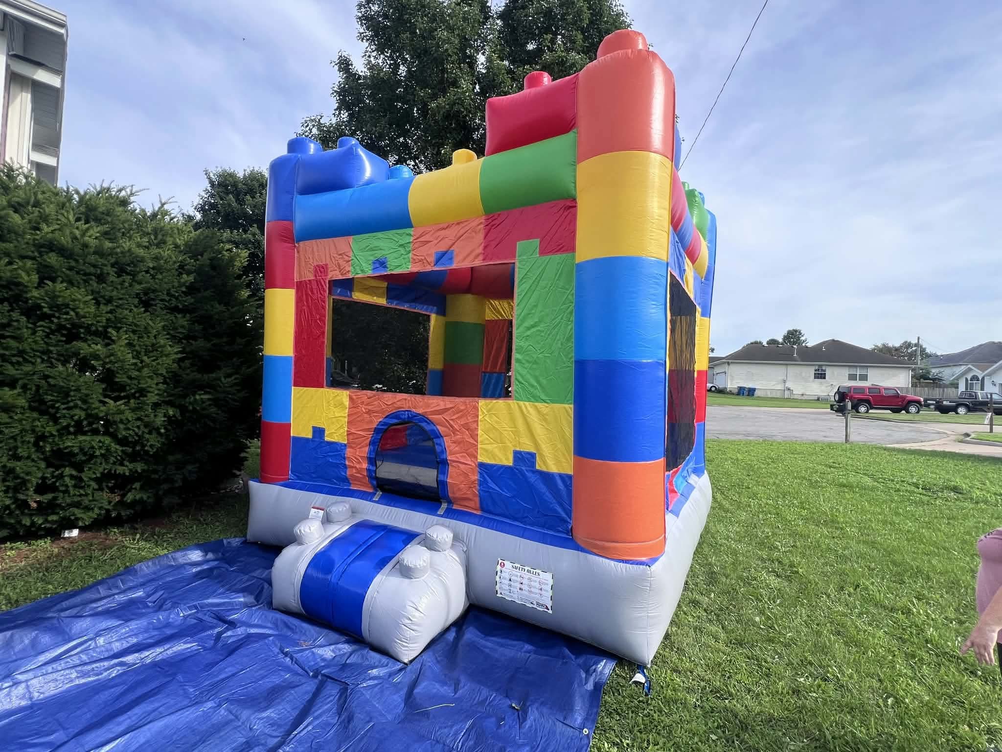 417 Jump party rental setup